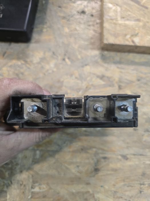 Siguranta motor Renault Megane 4 ( Talisman , Espace 5 , Scenic 4 )