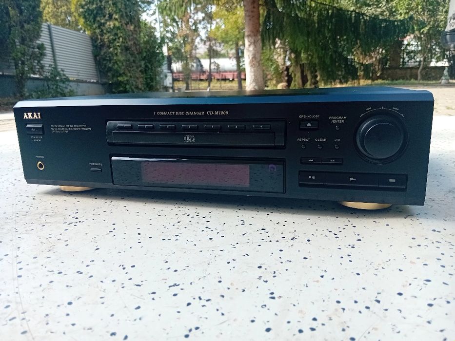 Cd player Akai CD-M 1200 DEFECT