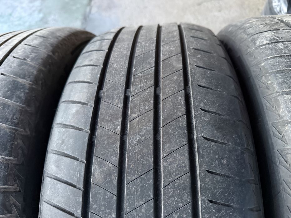 4бр. Летни Гуми 235/55R/19 -BRIDGESTONE- DOT:0620- 4.1мм- *80€ за 4бр*