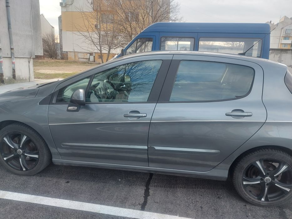 Пежо 308 2008 год