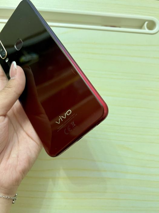 Vivo Y 12 telefoni