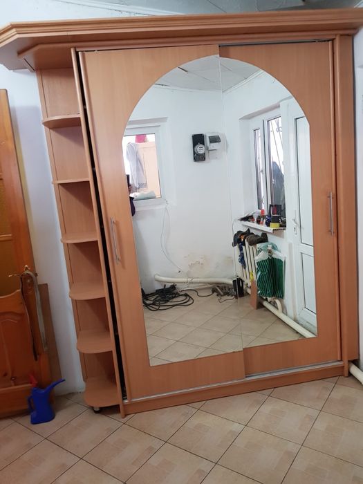 Продам  прихожую
