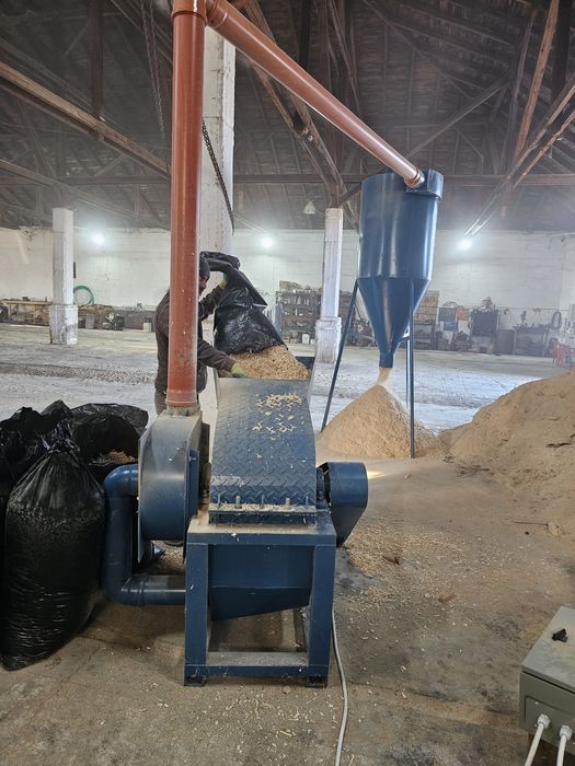 Moara ciocanele / tocator chipsuri , talas , paie , lucerna cereale