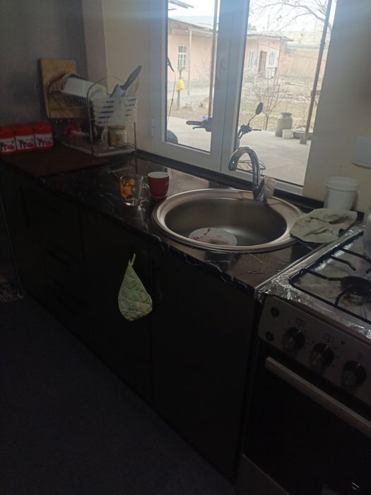 Ховли сотилади навоий Шахар вагзал