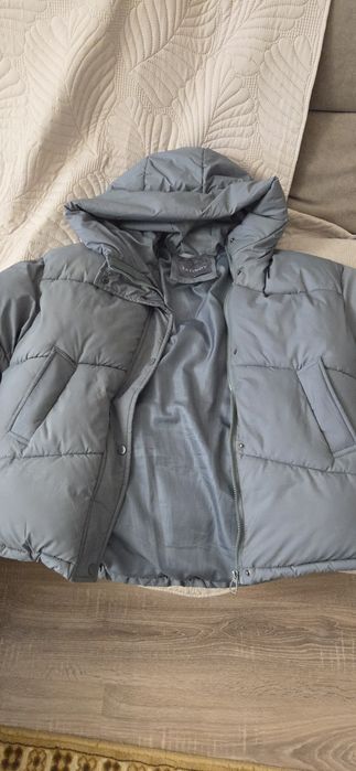 Продам классную  куртку дешево