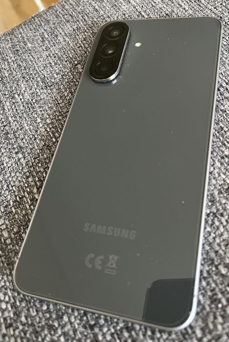 Самсунг а56,  256/8гб