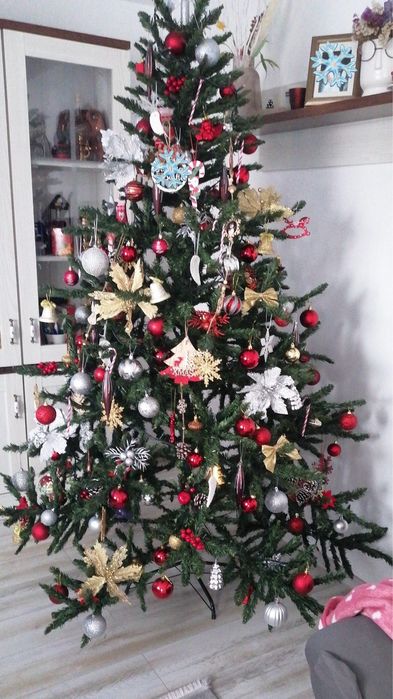 Brad artificial de Craciun.