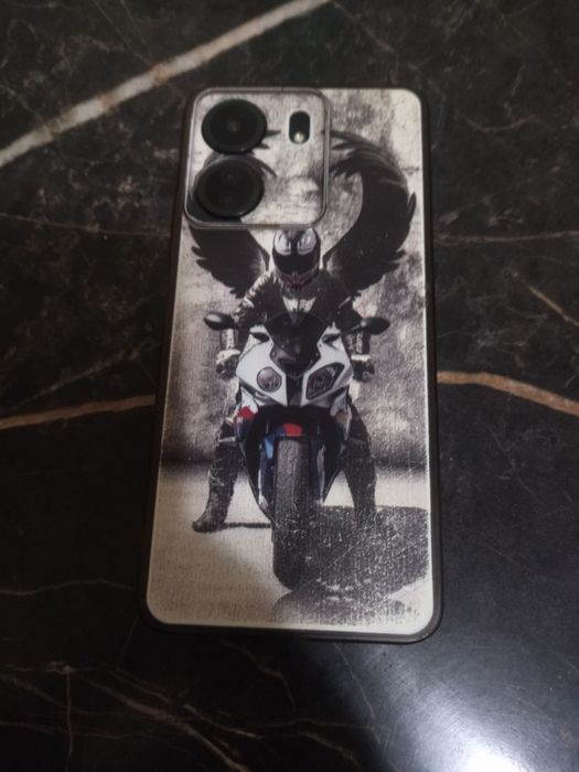 Продам телефон Poco c 65