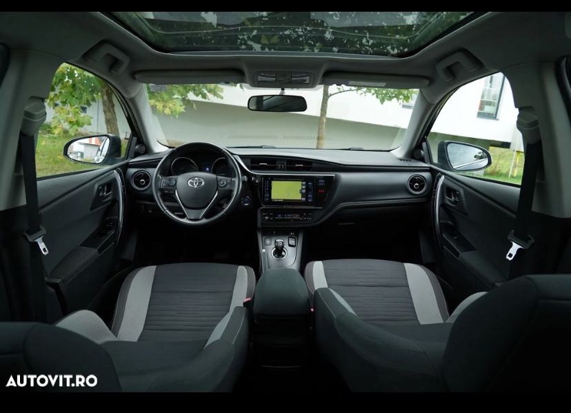 TOYOTA Auris 2016 — imagine 5