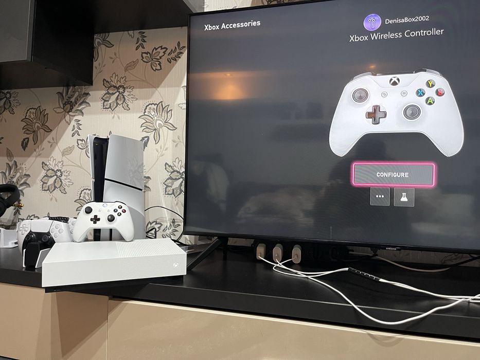 XBOX One S  1 TB + controller original + FC24 si MK X