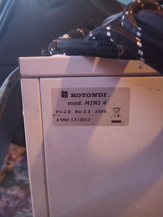 Stație de călcat profesională