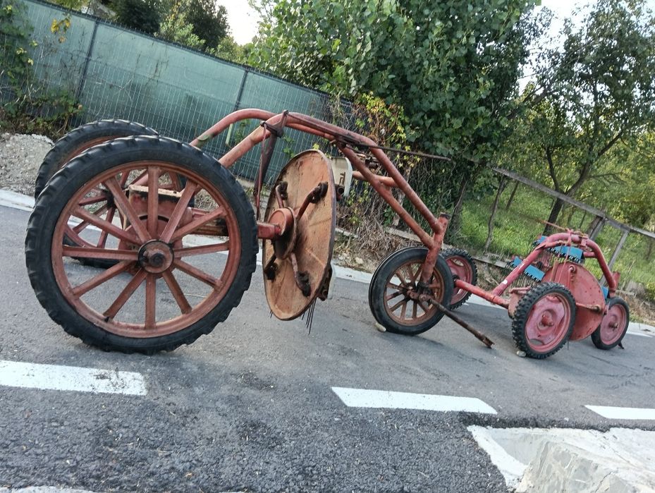 Furtune de pompieri și greble