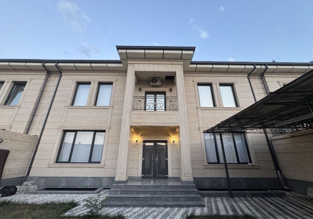 Sayram Village Ориентир: British School, м. БИЙ  8 комнат