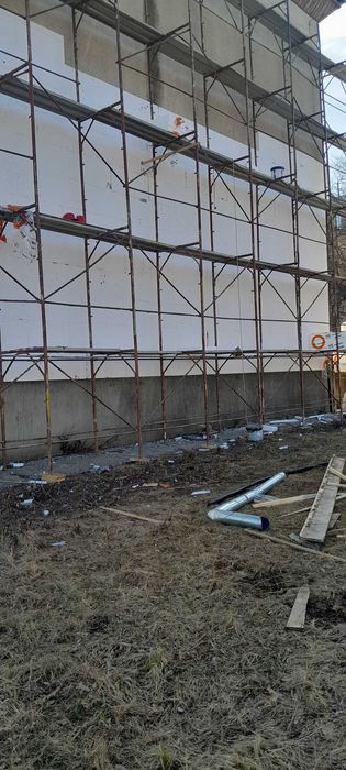 Constructii si renovari interioare și exterioare