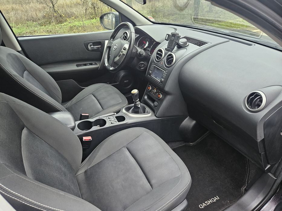 Nissan Qashai Tekna 2012, 1.5 dci/Navi/Xenon/Panoramic/Camera/keyless