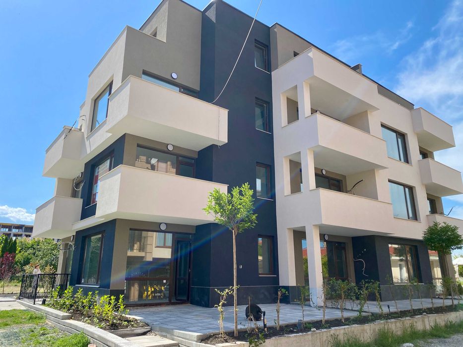 Продава се Двустаен апартамент в с. Равда, Област Бургас - 73 кв.м за 1247 €/кв.м - Снимка #21