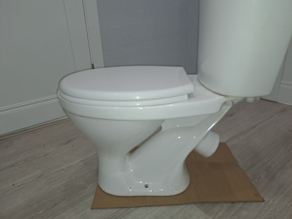 Продам унитаз...