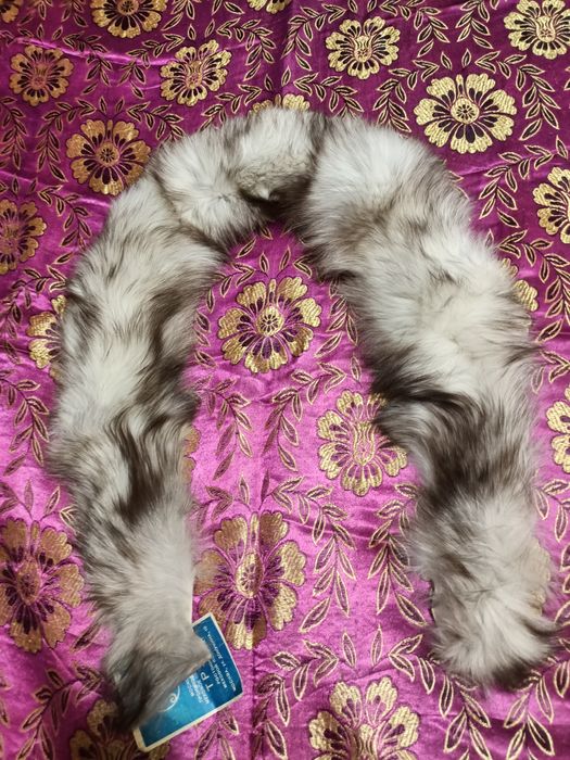 Продается воротник песец