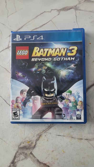 Плейстеишен 4 пс 4