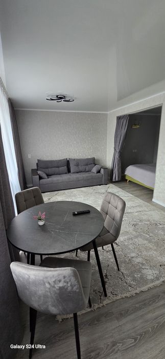 Посуточно в центре, в районе Марта!!!