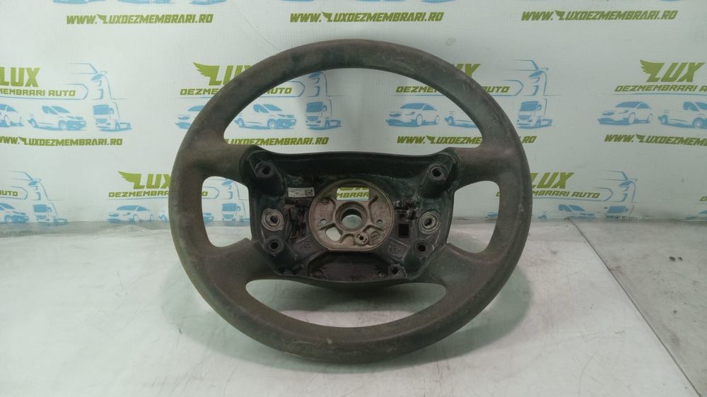 Volan in 4 spite 8e0000124 Audi A4 B6 (2000 - 2005)