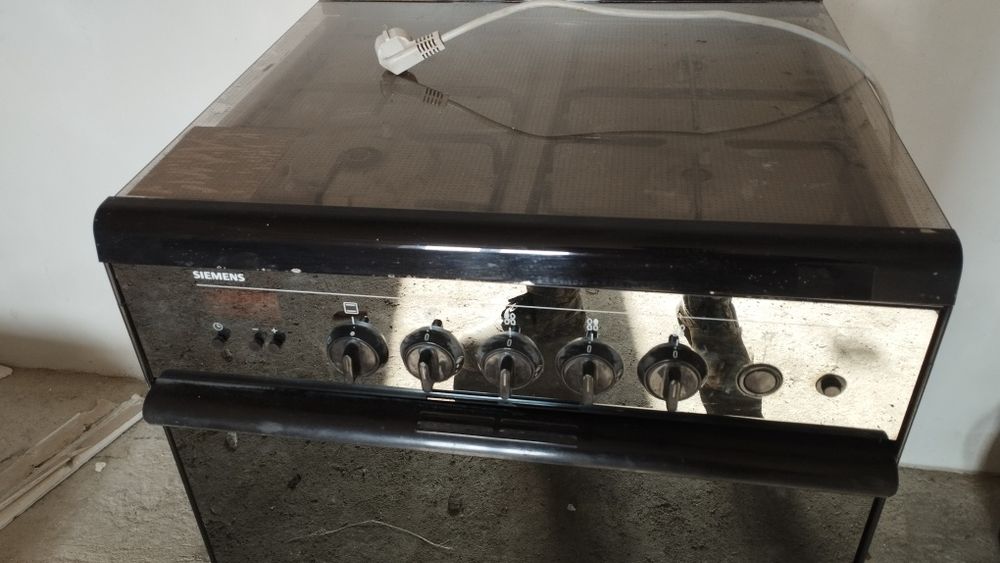 Aragaz Siemens  inox/650lei