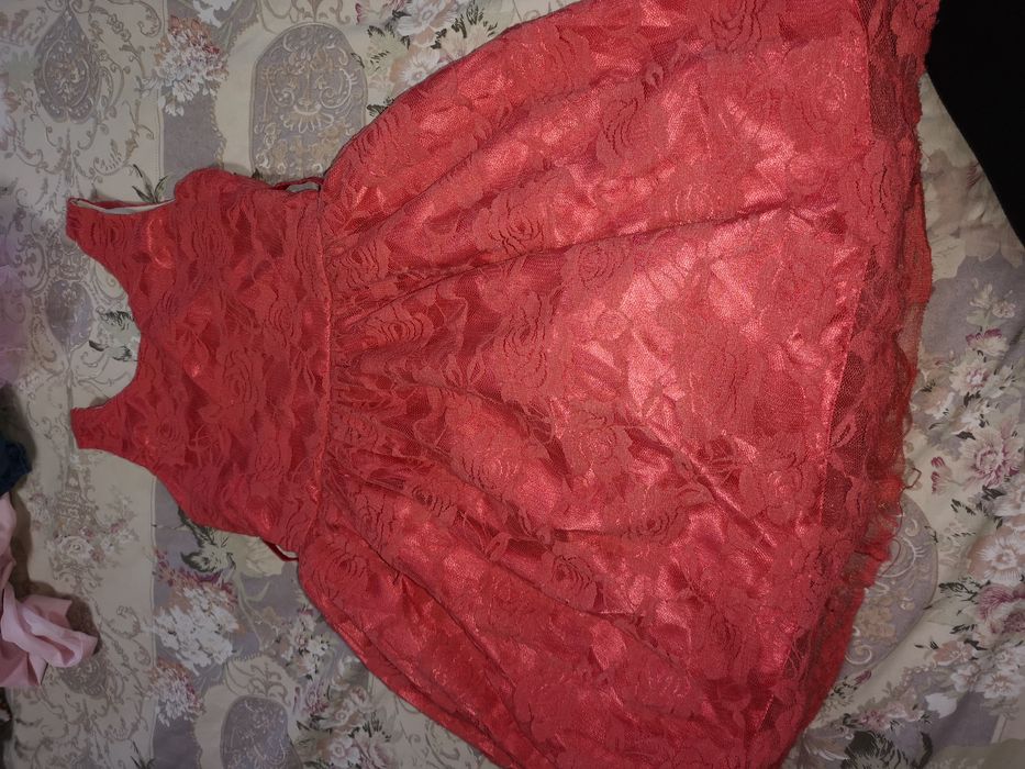 Кокетни рокли за принцеси