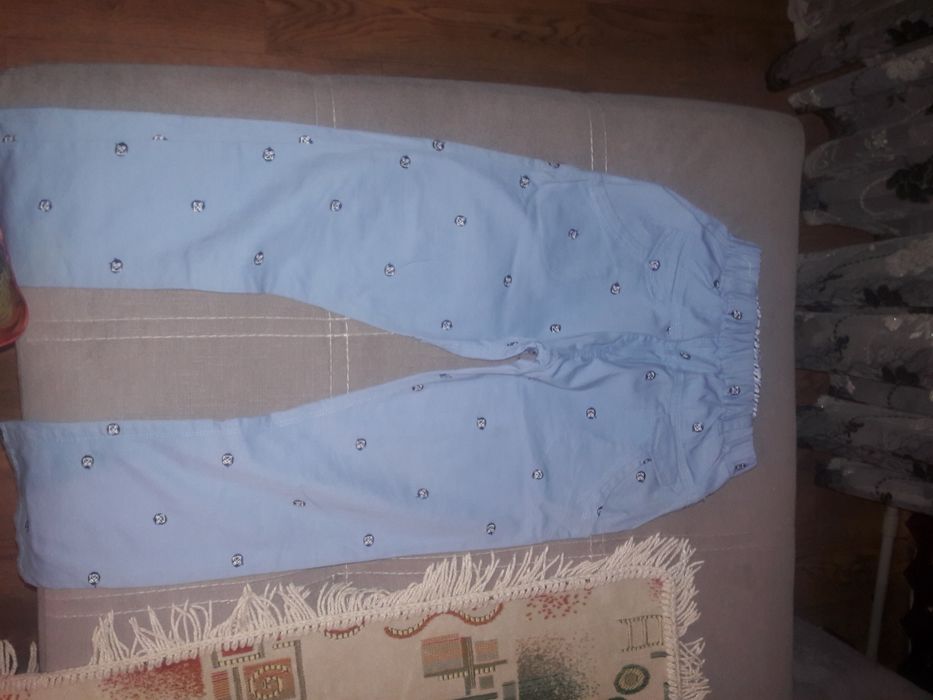 Продам джинсы для мальчика