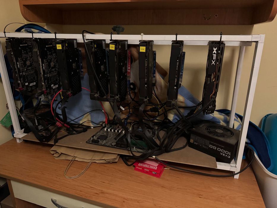 8 брои график карта мининг риг