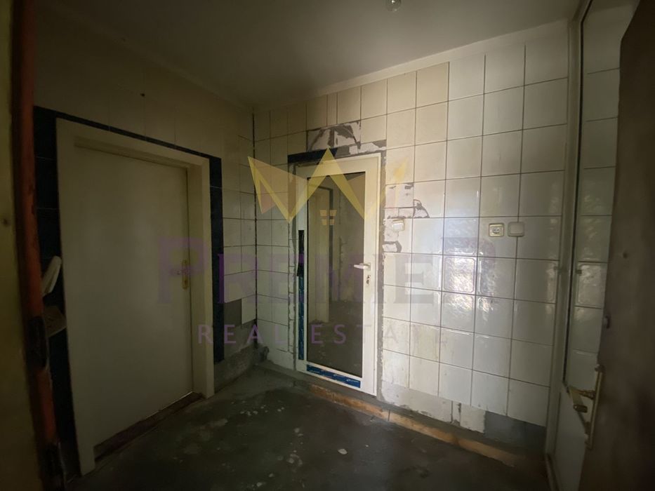 Продава се Едностаен апартамент в Перник, Изток - 46 кв.м за 1000 €/кв.м - Снимка #5