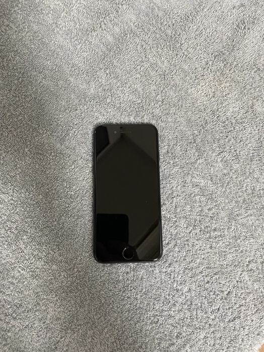 iPhone 7 Black (Акб 100%)