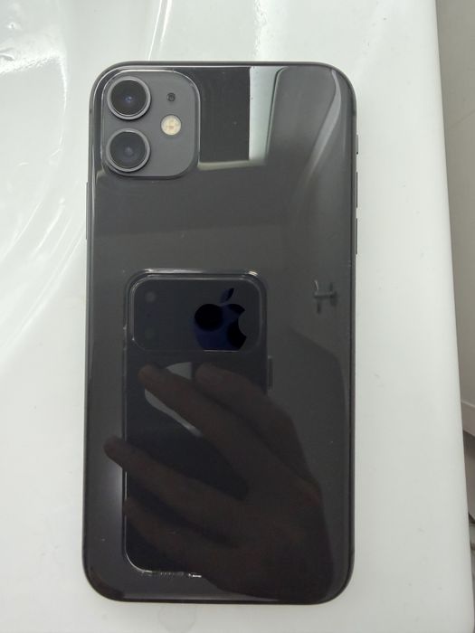 iPhone 11 на 128гб