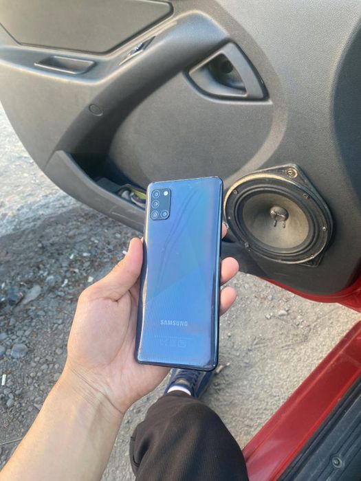 Samsung A31 в отличном состоянии