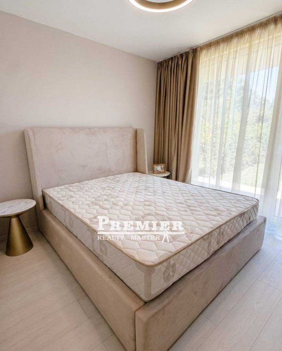 Продава се Двустаен апартамент в к.к. Слънчев бряг - 64 кв.м за 2500 €/кв.м - Снимка #1