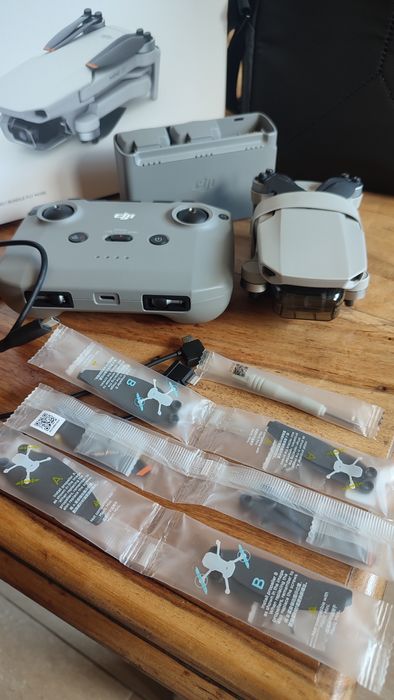 Дрон DJI mini 4K