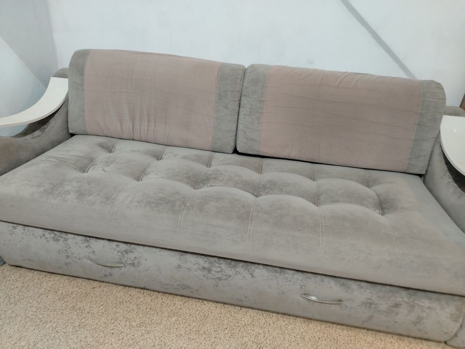 Продам диван в отличном состоянии