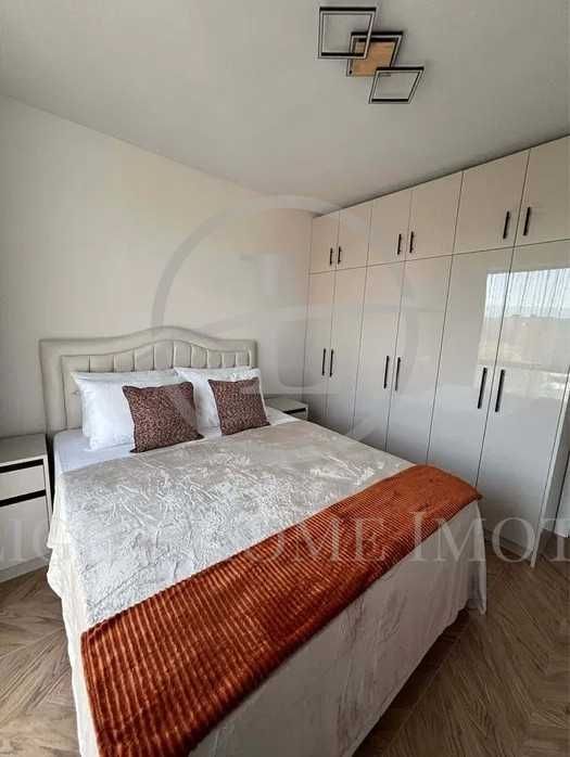 Продава се Тристаен апартамент в Пловдив, Тракия - 100 кв.м за 969 €/кв.м - Снимка #5