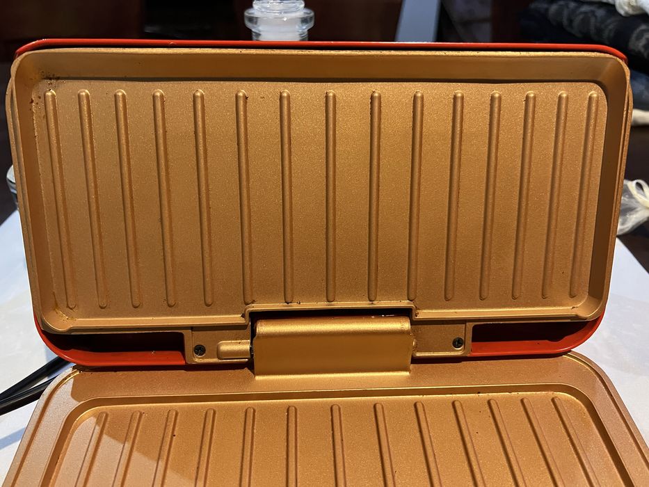 Max Chef - Електрическа скара за готвене с оттичане на мазнината