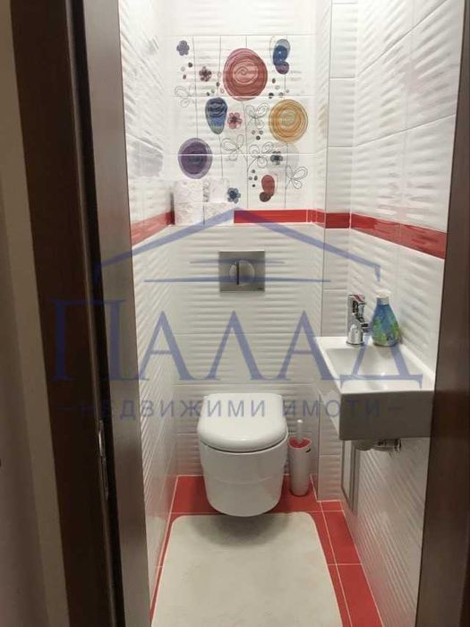 Дава се под наем Четиристаен апартамент в Варна, Цветен квартал - 160 кв.м за 1000 € - Снимка #11