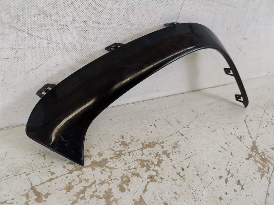 Декоративен Елемент Предна Броня Дясна Страна Мерцедес-Бенц ГЛЕ-Клас /