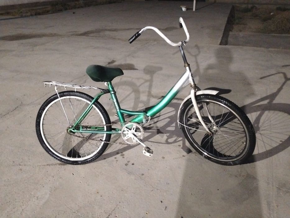 Велосипед велик.