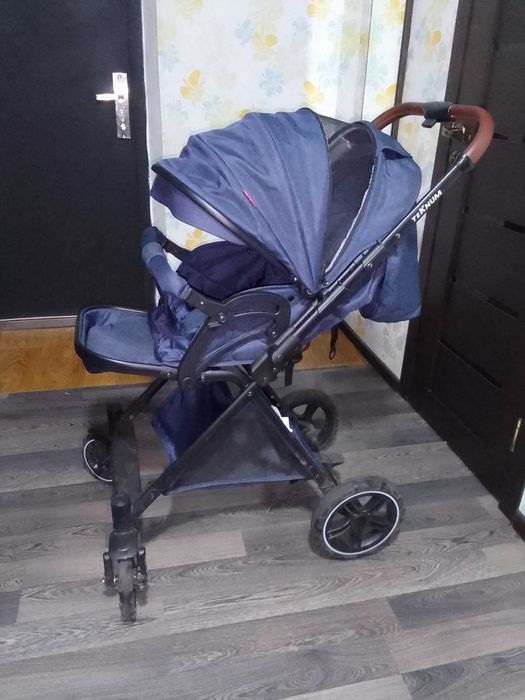 Детская коляска зима лето