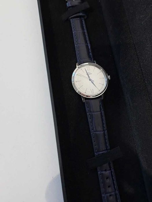 Часы ORIENT женские кварцевые RA-QC1705S1 новые