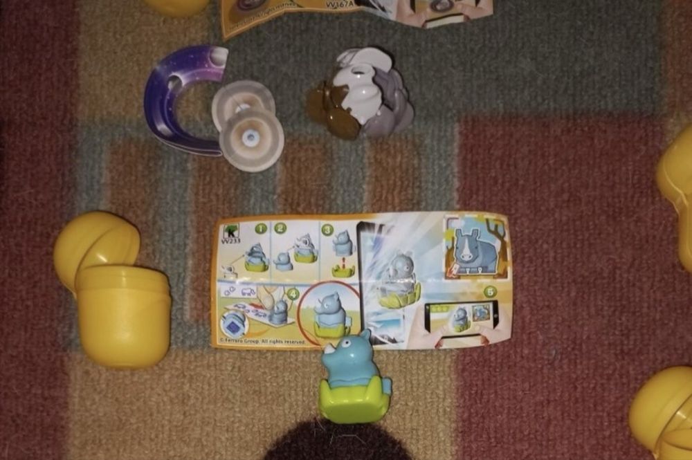 Киндер играчки от различни серии / Kinder Surprise