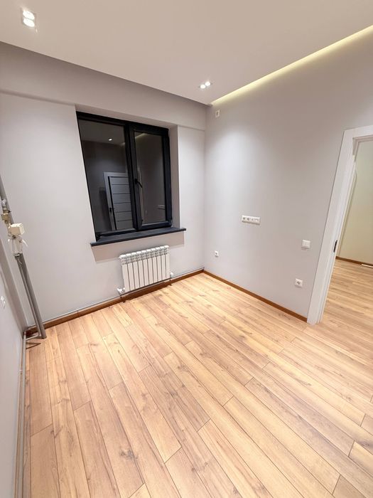 Срочно Продажа Жк Алмас 2х комната