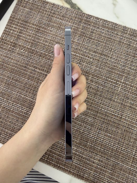 iPhone 13 Pro Max – stare excelentă, fără defecte