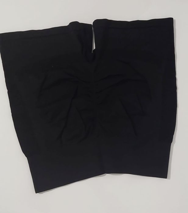 Pantaloni scurti ,Oferta!!