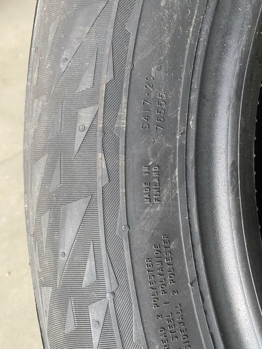 Anvelopa 215/65/16  Nokian snowproof1- profil de iarna