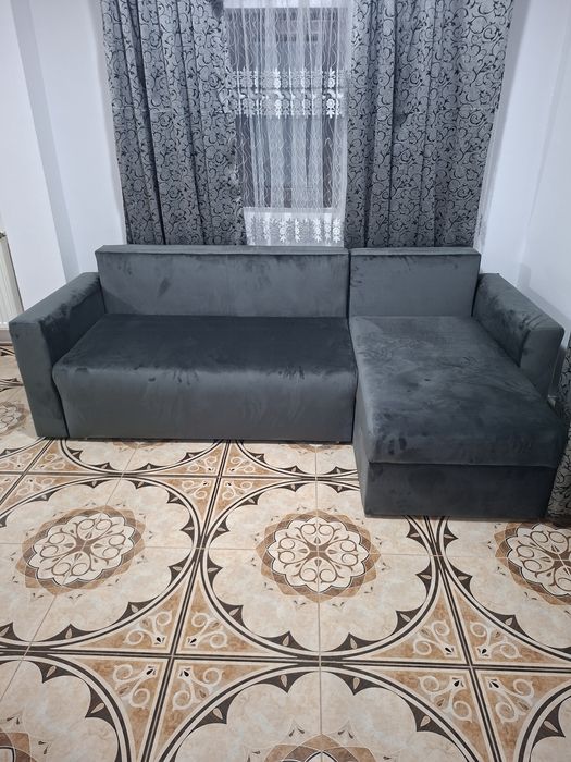 Paturi tapitate cu loc de depozitare