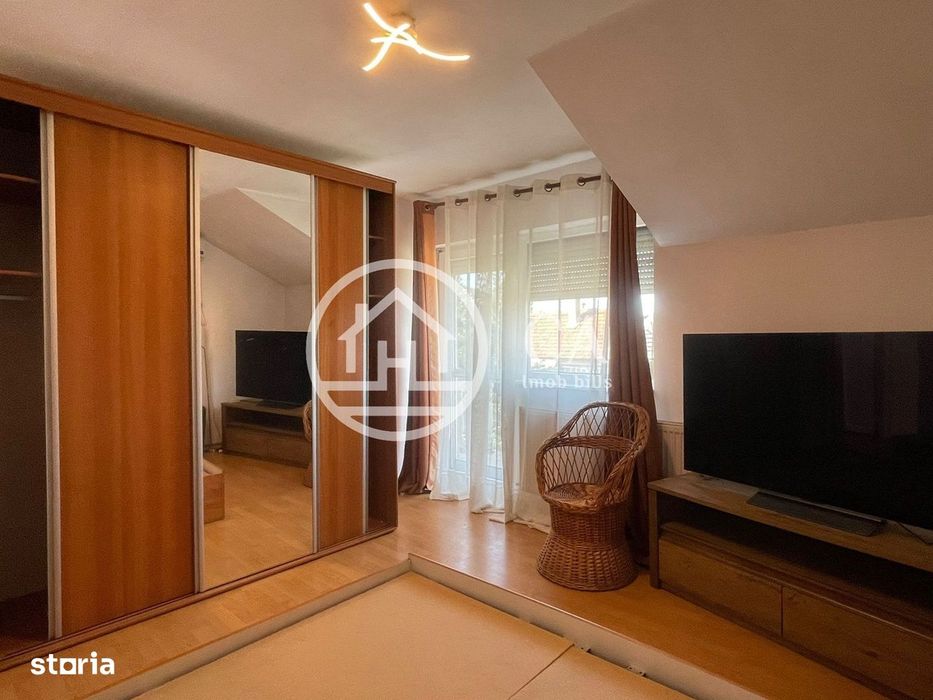 Casă de vanzare cu 4 camere în Sântandrei, Bihor